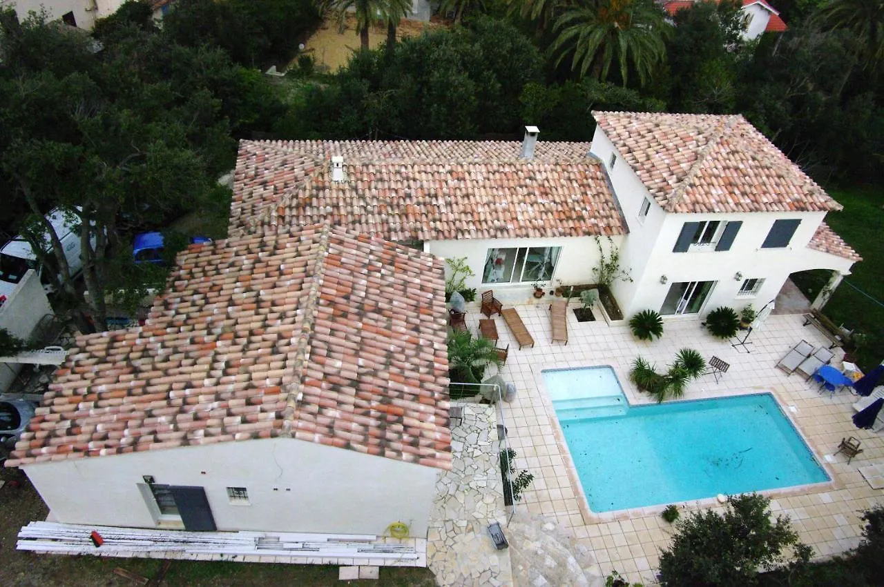 Guest house Chambrestudio Bord De Mer, Piscine Et Spa Six-Fours-les-Plages